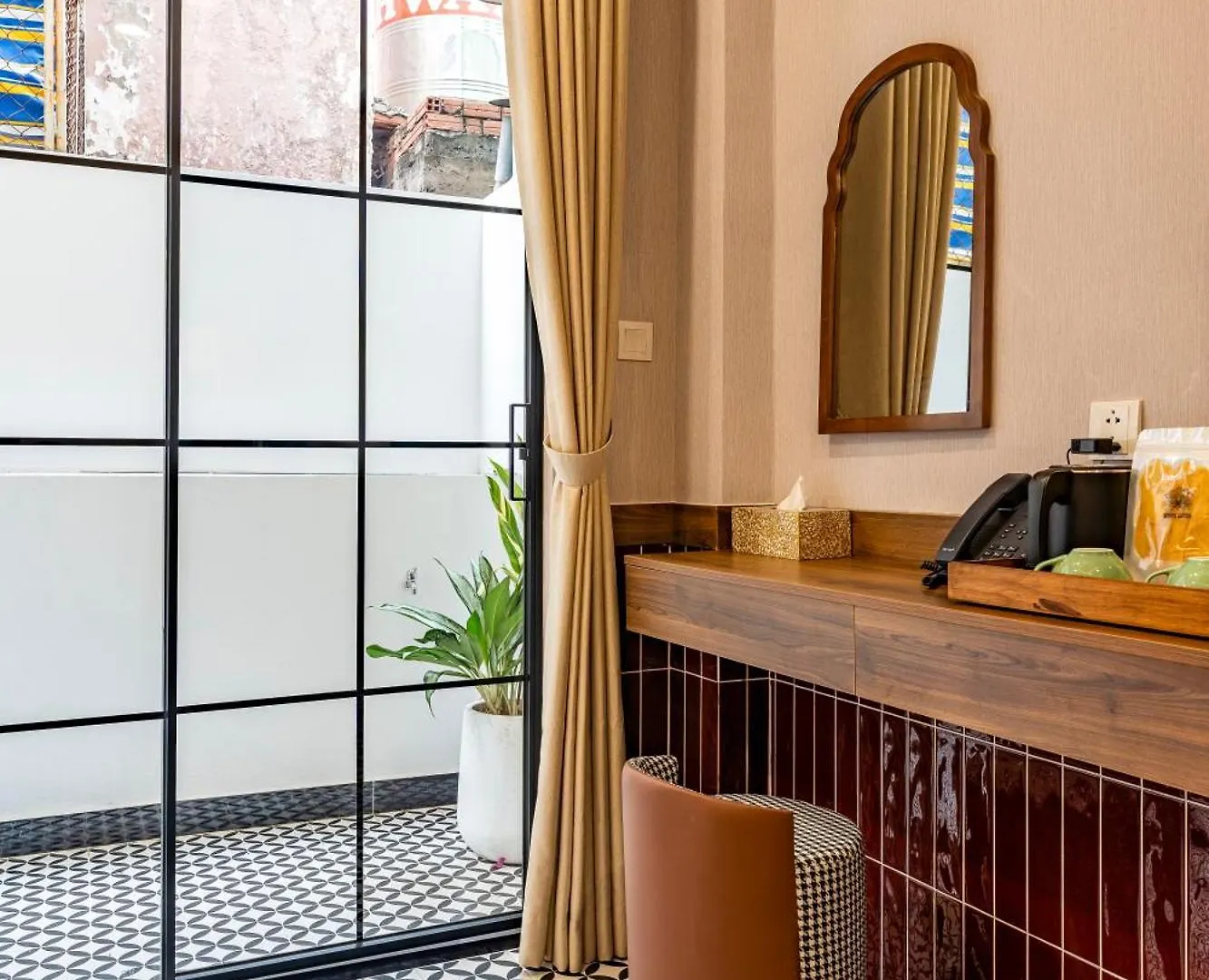 White Lotus - Heritage Hotel Ho Chi Minh City 0*,